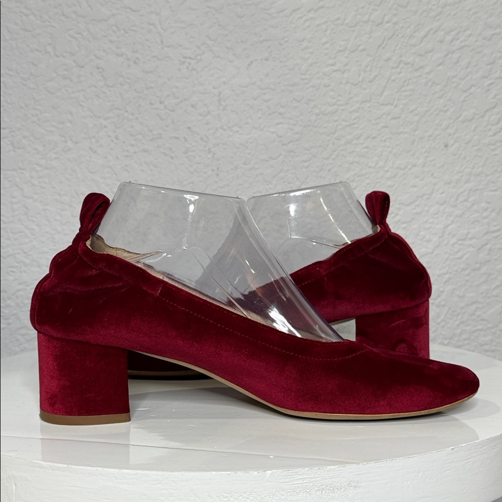 EVERLANE THE DAY RED VELVET SCRUNCH BACK BLOCK HEEL BALLET INSPIRED PUMPS - Picture 6 of 14